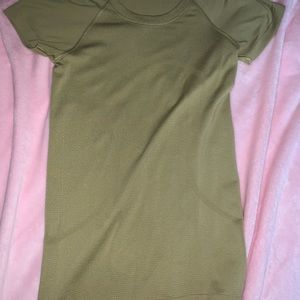 lululemon swifley tech